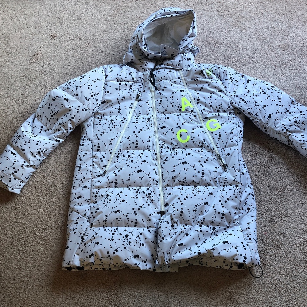 Nike ACG Down Filled Parka